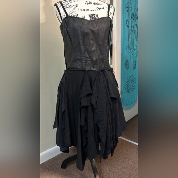 Complete Dark Fairy costume - Picture 2 of 4